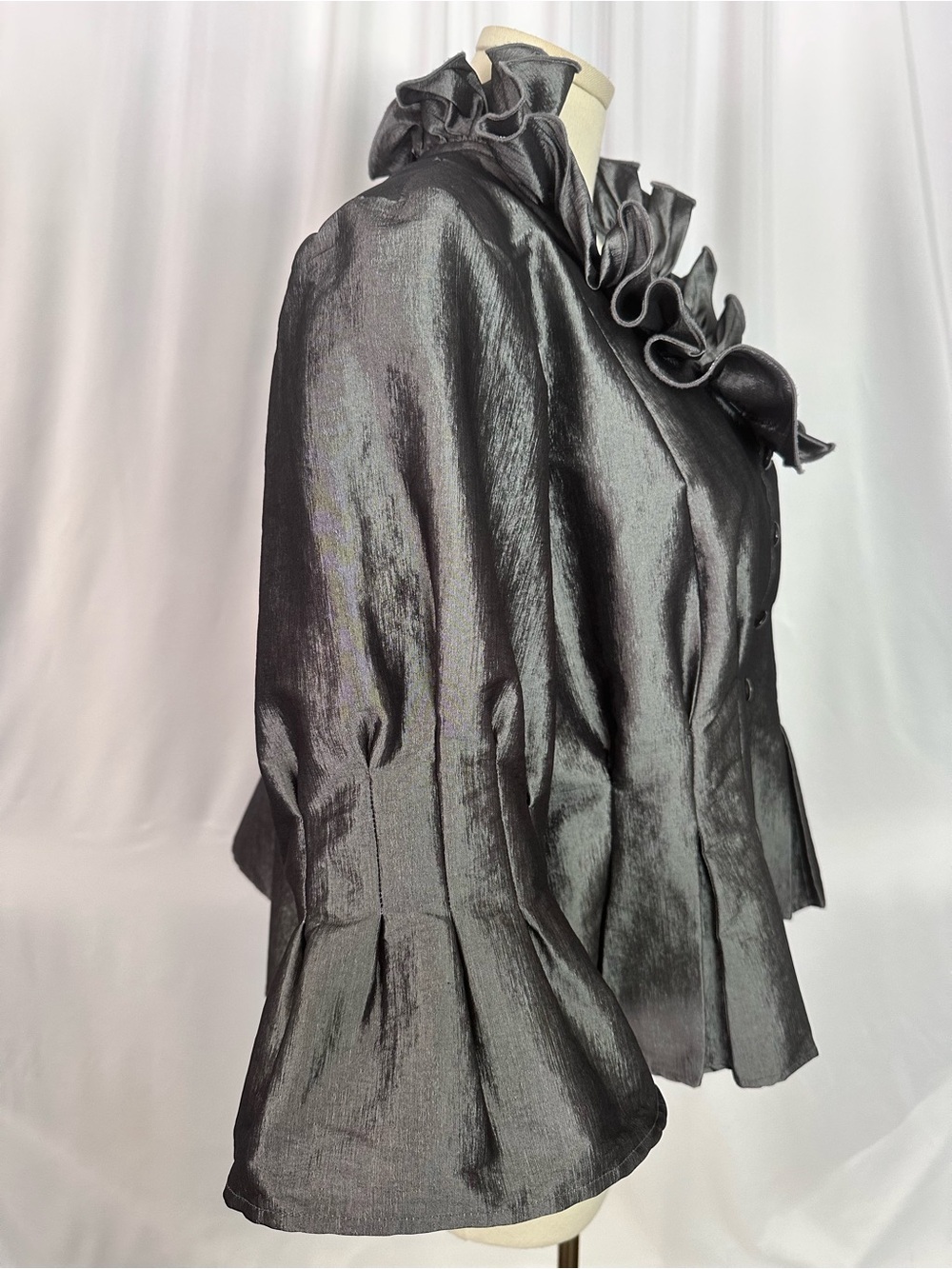 Nicolette Women’s Metallic Gray Ruffle Jacket Bell Sleeve Button Front (1415) - Picture 5 of 15